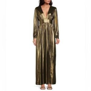 NWT Gianni Bini Zella Metallic Gold Gown – Size 2